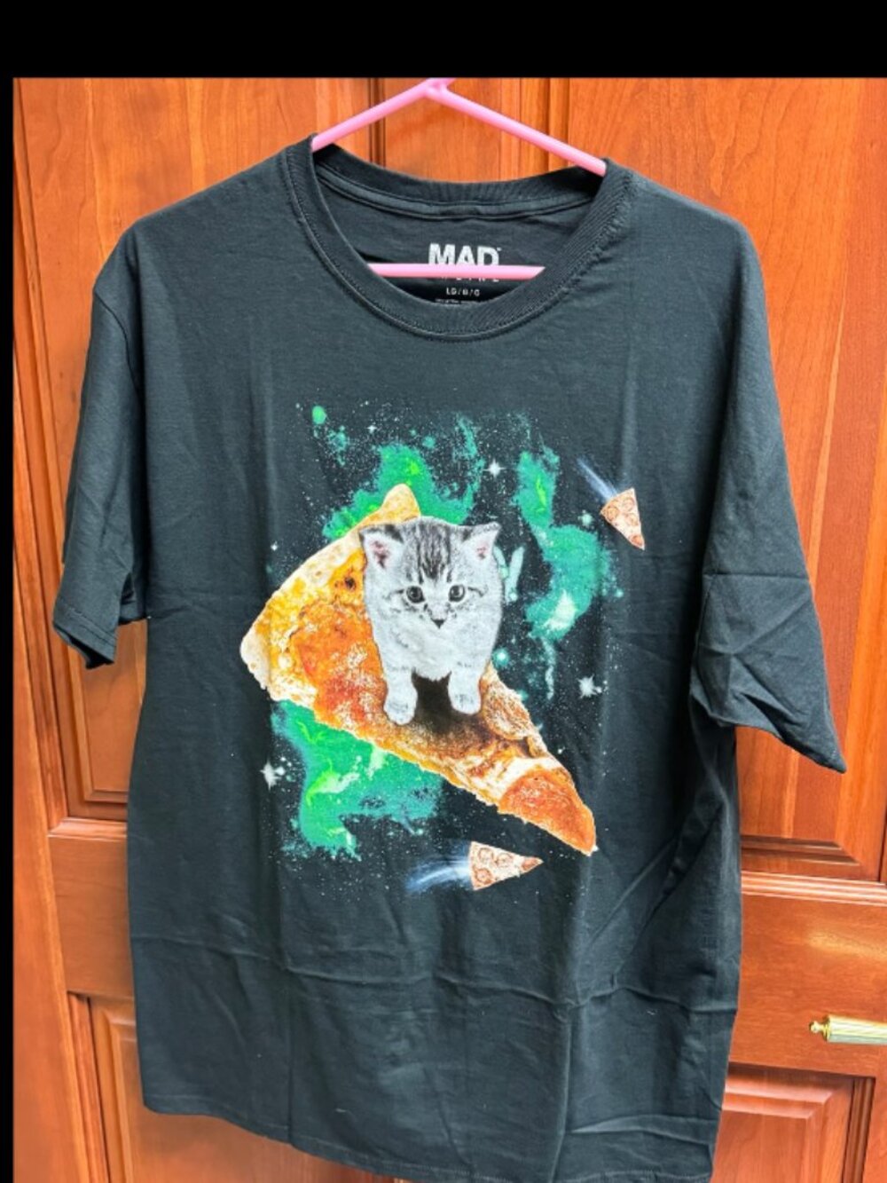 New! Cat with Pizza T-Shirt, Size L